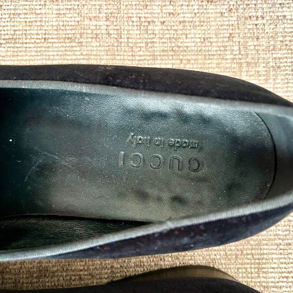 Gucci Loafers - Velvet Embroidered Flying Pig in Black - Size 9 main image 7